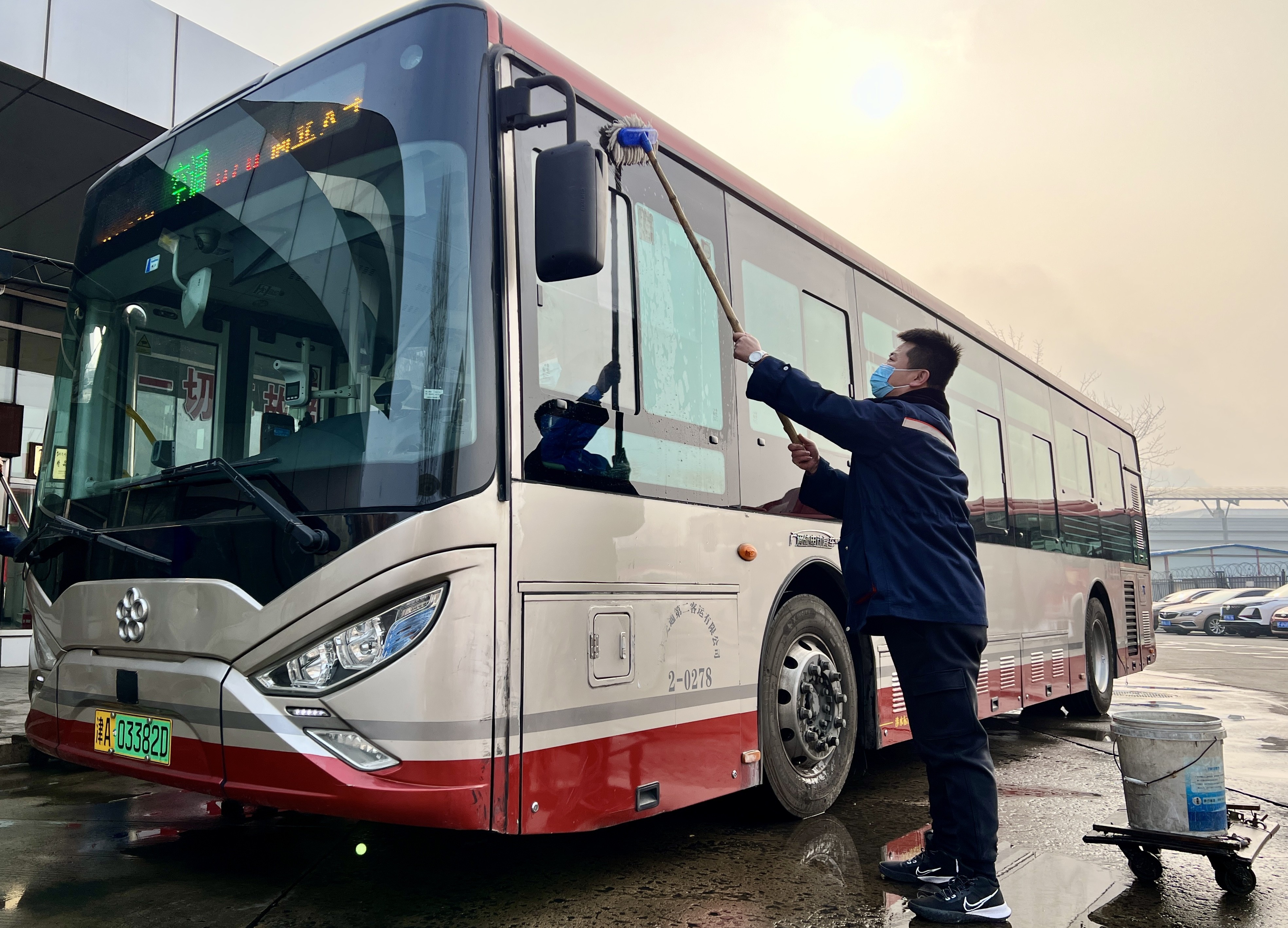天津市公交集团：做好准备工作 启动“护学模式”
